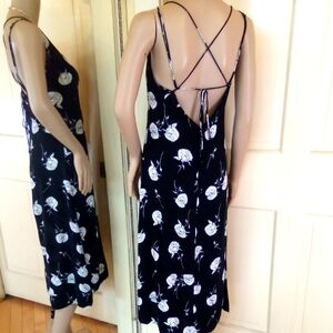 LEITH Midi Dress/ Cross Back Tie/ SZ Sm/ Black & White Flowers